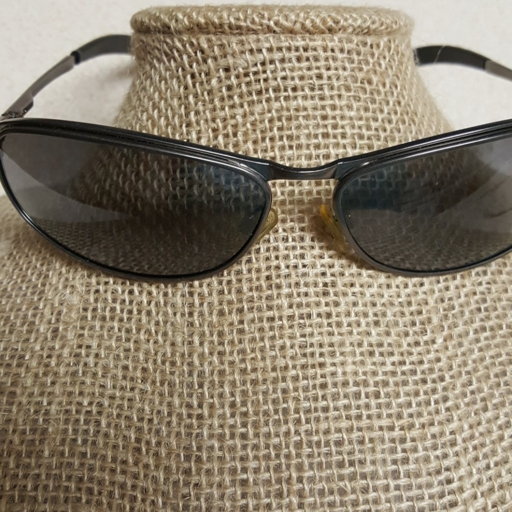 Dockers polarized sunglasses gunmetal frames